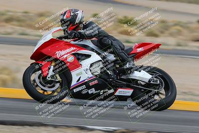 media/Jan-15-2023-SoCal Trackdays (Sun) [[c1237a034a]]/Turn 16 (120pm)/